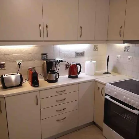 Seaside With Pet Friendly Yard * Athens